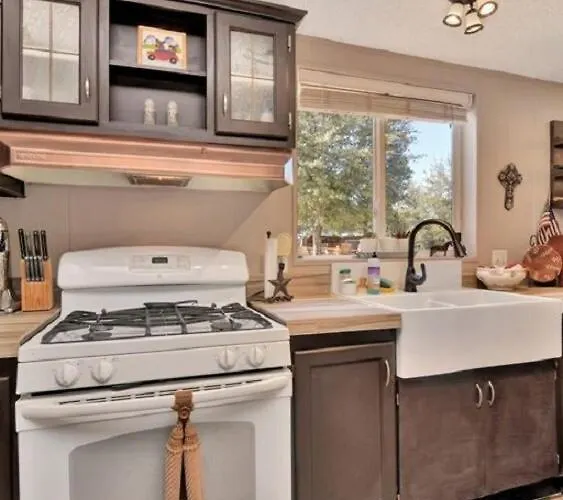Shanti Ranchette - Peaceful Yet Close To Town Holiday home *